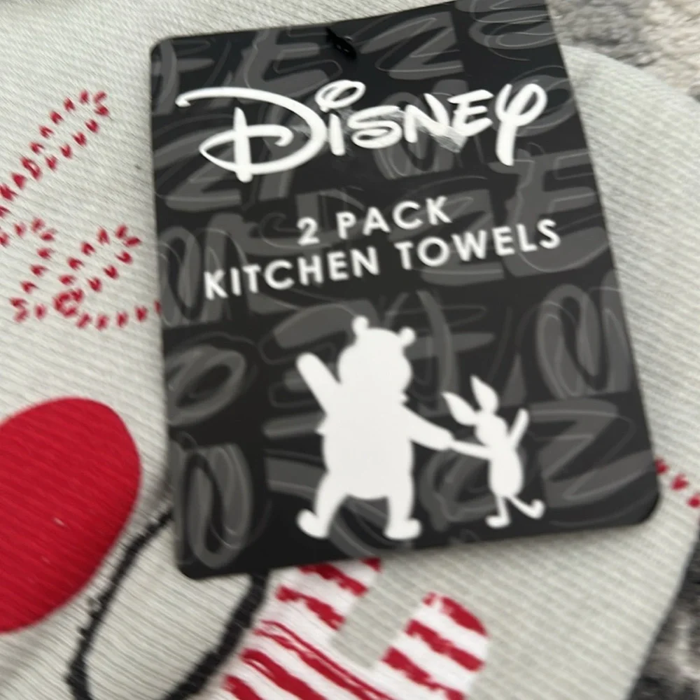 Disney Hello Pooh Gray and Red Winnie the Pooh Towel